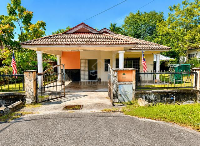 (TERMURAH) Single Storey Bungalow House Taman Tasik Semenyih, 1