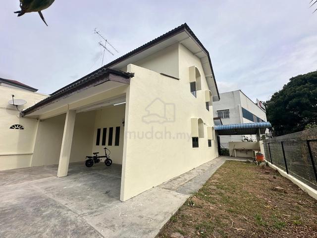 CORNER LOT 🔥 RENOVATED / TAMAN DESA KLUANG / Non Bumi / Full Loan 1