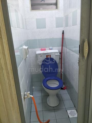 Flat PKNS 1