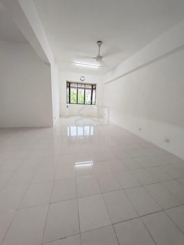 Sempadan Indah Apartment 1