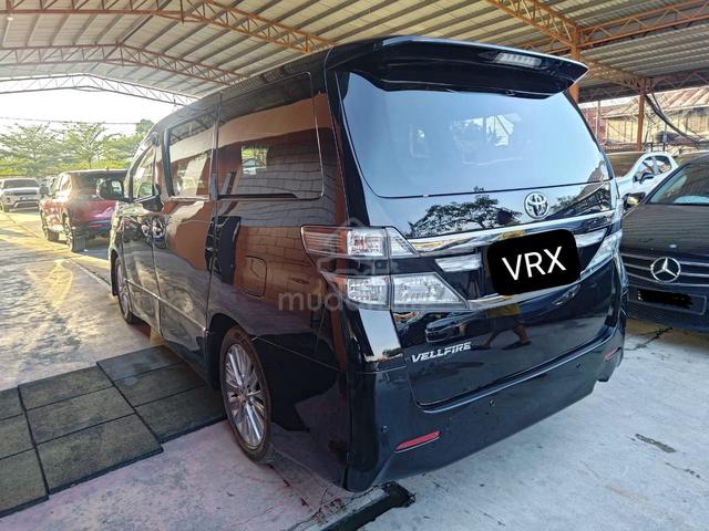 2013 Toyota VELLFIRE 2.4A Z - 4