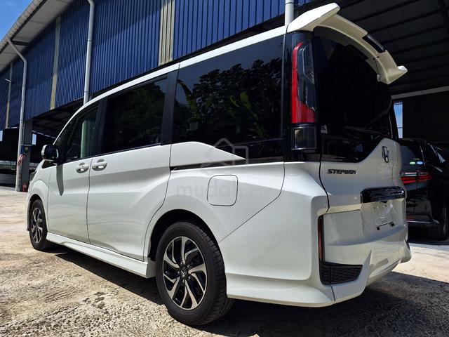 FULLoan STEPWAGON SPADA WAKU PAKU DOOR 2021 UNREG - 4