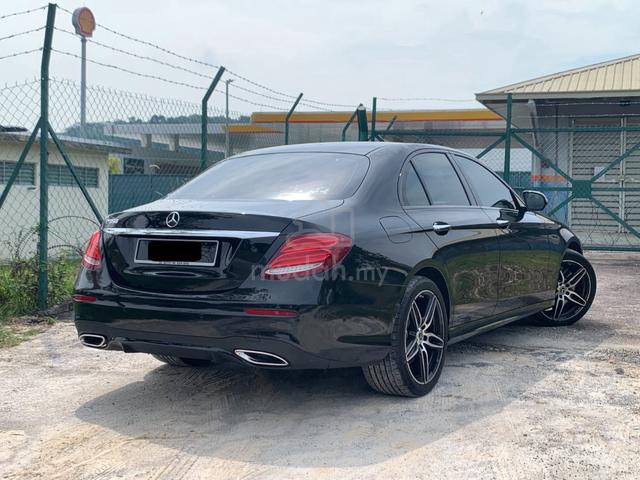 Mercedes Benz E350 AMG Night Package EQ Bost 300Hp - 2