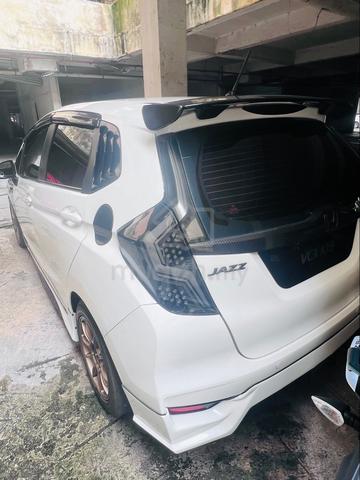 2019 Honda JAZZ 1.5 E - 4