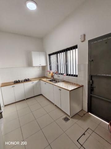 Setia Permai 2 Partily furnished near Setia mall non flooded klg sel 1