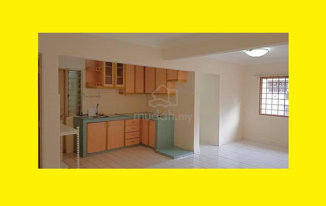 saujana apartment 1