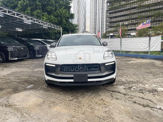 2024 Porsche MACAN T 2.0 PDK Sporty Spec - 4