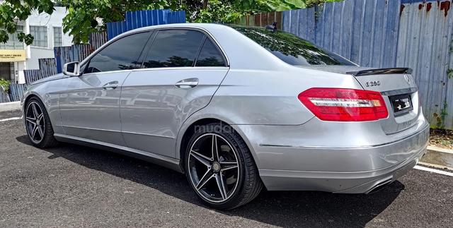 2012 Mercedes Benz E250 CGI AVNTGRDE(CKD) 1.8 (A) - 2