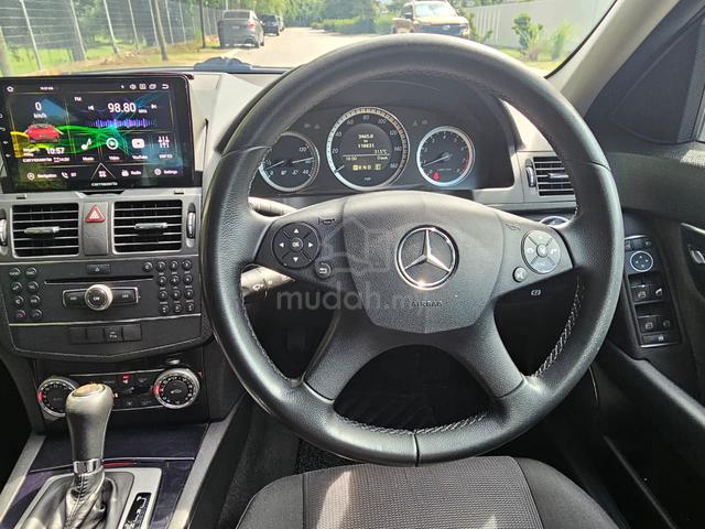 2011 Mercedes Benz C180 SE 1.8 CGi (a) W204 - 4