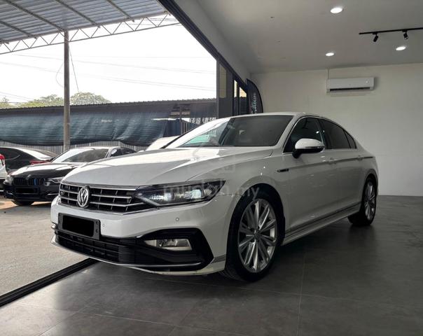 2020 VOLKSWAGEN Passat 2.0 TSI R-LINE - 1