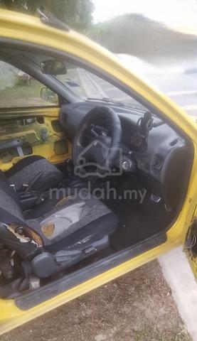 1999 Proton SATRIA 1.3 GLi Manual - 2