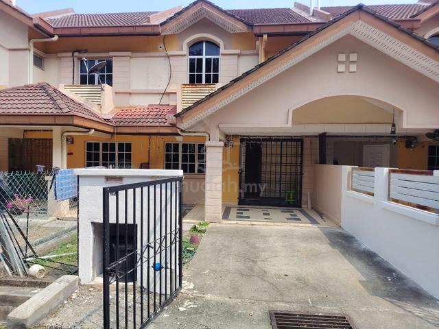 Rumah Teres 2-Tingkat Seksyen 3, Bandar Baru Bangi 1
