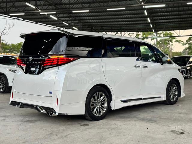 2024 Toyota ALPHARD 2.5 Z ADVANCE PARK SROF 11K KM - 2