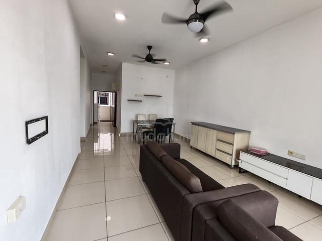 M Condominium @ Larkin 1