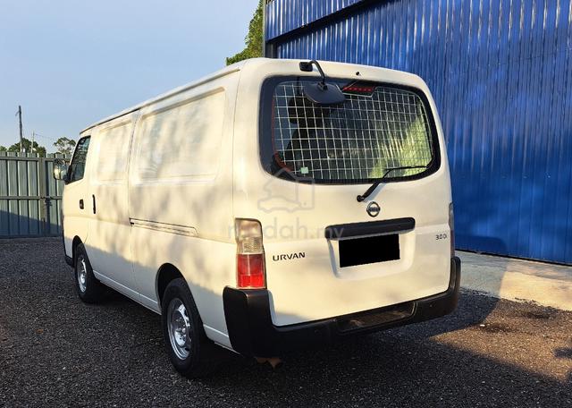 2012 Nissan URVAN 3.0 PANEL (M) - 4