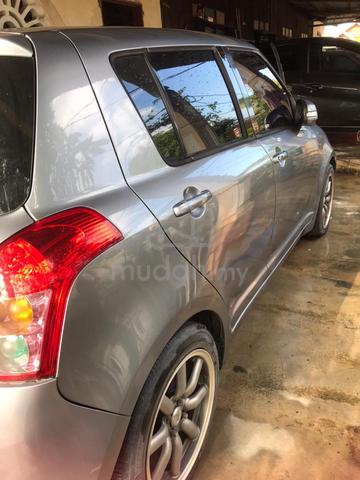 2010 Suzuki SWIFT 1.5 (A) - 2