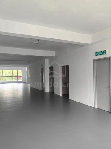 Limited 1st Floor Intermediate Shoplot Bdr Seri Puteri Bangi for Rent 1