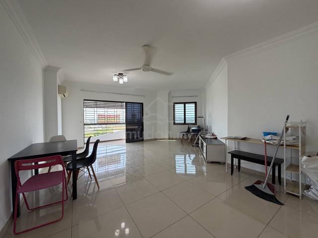 Seri Mutiara Apartments (Seri Alam) 1
