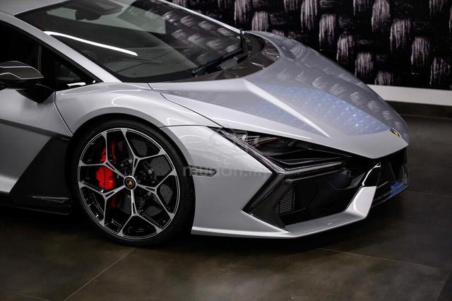 2024 Lamborghini REVUELTO 6.5 V12FULL CARBON UNIT - 5
