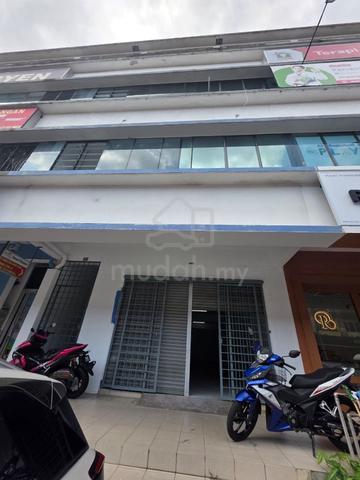STRATEGIC LOCATION 💥 3 Storey Shoplot Taman Bukit Indah Ampang Jaya 1