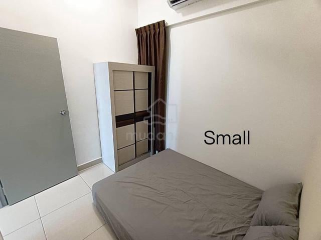 Small Room with Aircon @ Residensi Bintang Bukit Jalil *Girls only 1