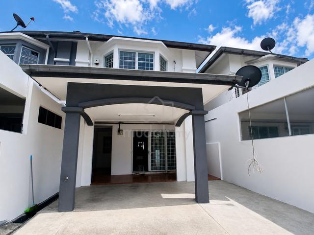 BK5 Double Storey Terrace House For Sale @ Bandar Kinrara, Puchong 1