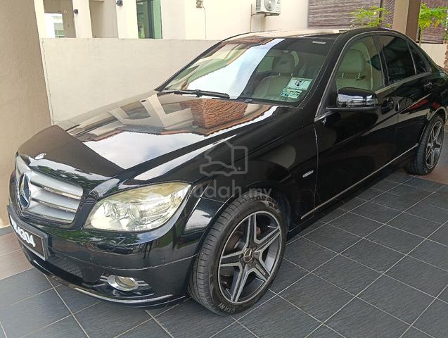 2010 Mercedes Benz C200 CGI BlueEFCY - 1