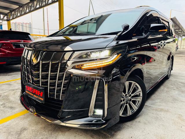 R2023 Toyota VELLFIRE 2.5 Z GOLD EYES (A) LIKE NEW - 2