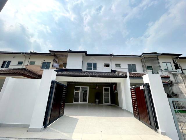 REFURBISHED & RENOVATED | 2 Storey Bandar Mahkota Cheras 1