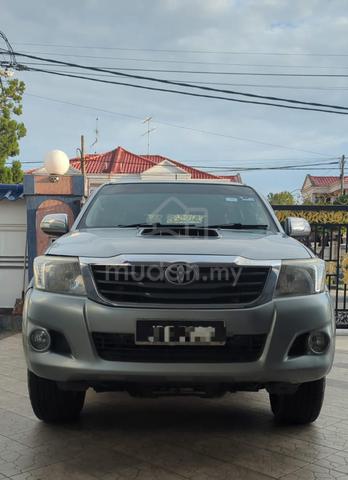 2013 Toyota HILUX 2.5 G VNT MY05 KUN25R FACELIFT - 2
