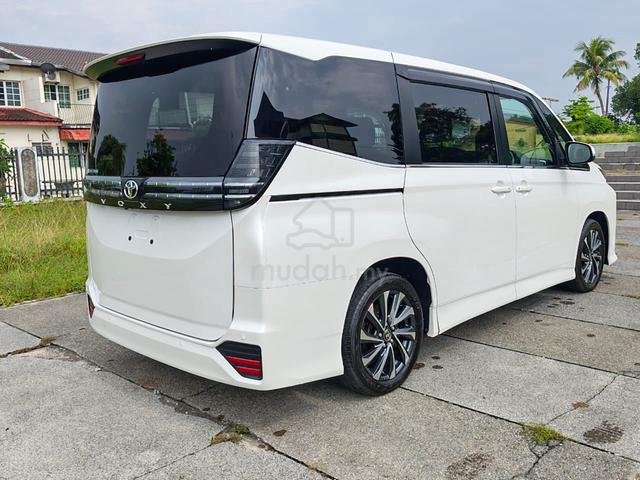 2023 Toyota VOXY 2.0 S-Z (A) - 5