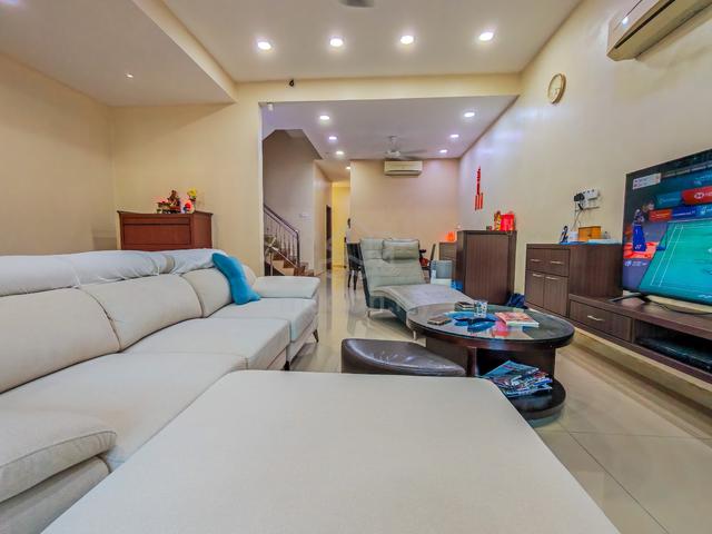 Three Sty Terrace At Pantai Jerjak, Nice Unit 1