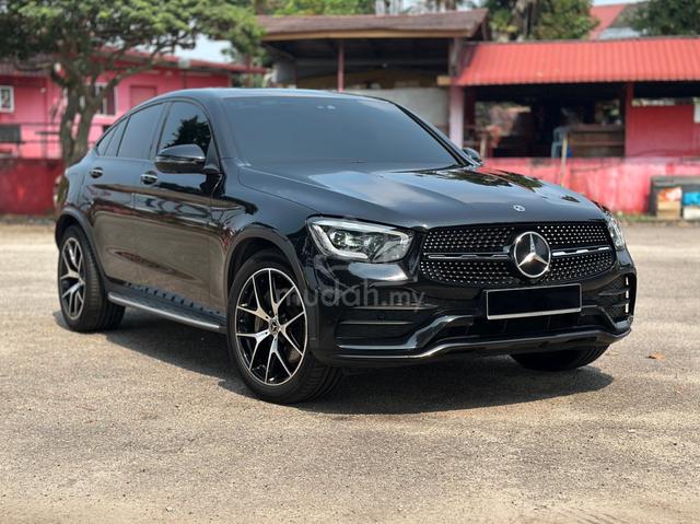 2020 Mercedes Benz GLC300 COUPE WELL MAINTAINED! - 4