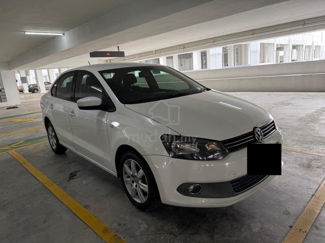 2015 Volkswagen POLO 1.6 FACELIFT (A) - 2