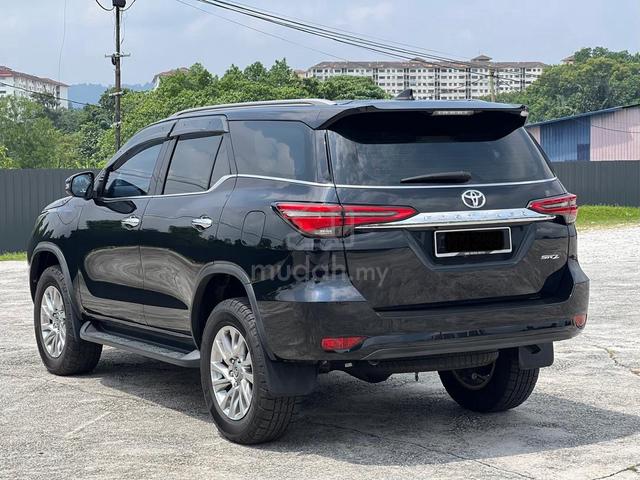 Toyota FORTUNER SRZ 2.7L (A) ORI FULL SERVIC U/WAT - 4