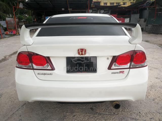 2011 Honda CIVIC 1.8 SL (A) TYPE R - 4