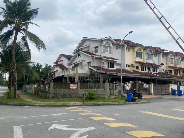 3 Storey House Corner Lot Jalan Uranus Seksyen U5 Shah Alam 1