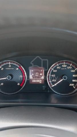 2017 Mitsubishi TRITON 2.4 VGT A/T PREMIUM (A) - 3