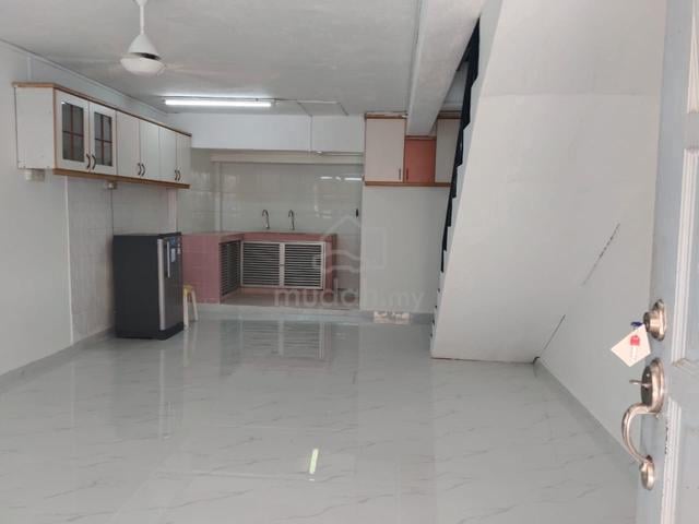 Desa Setapak 2.5sty link house_Kitchen cabinet_3r3B/3r2b_LRT 3-5mi_NOW 1