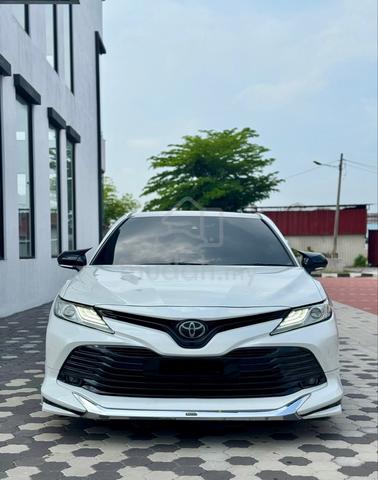 2019 Toyota CAMRY 2.5 V (A) - 2