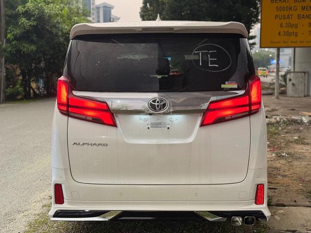 2022 Toyota ALPHARD 2.5 SC (A) Sunroof DIM BODYKIT - 3