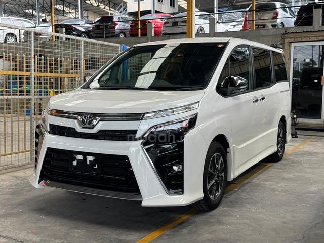 2021 Toyota VOXY 2.0 ZS KIRAMEKI 3 8YRS WARRANTY - 3