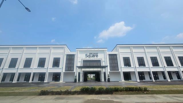 Brand New Esplanad Square Shop Ground Floor Eco Grandeur Puncak Alam 1