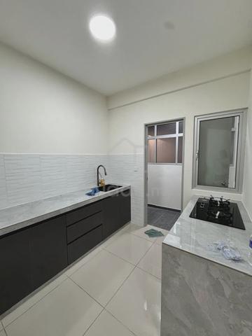 Residensi Laman Sari 1