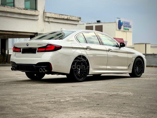 BMW 530e 2.0 - 70KM FULL SRVC RCRD WRRTY 3YRS - 5