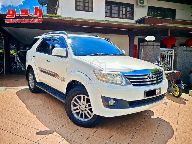 2014 Toyota FORTUNER 2.7 V TGN51R (A) - 2