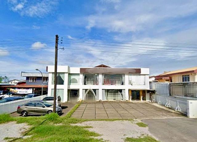 3 1/2 Mile Detached Building For Rent 1