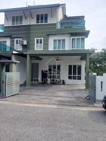 Alamat Penuh: NO. 32, JALAN NGAH IBRAHIM 35/135A IMPIAN TROPIKA, ALAM 1