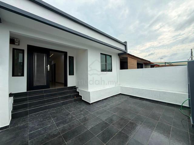 Freehold Single Storey Low Cost Taman Sri Skudai for Sale 1