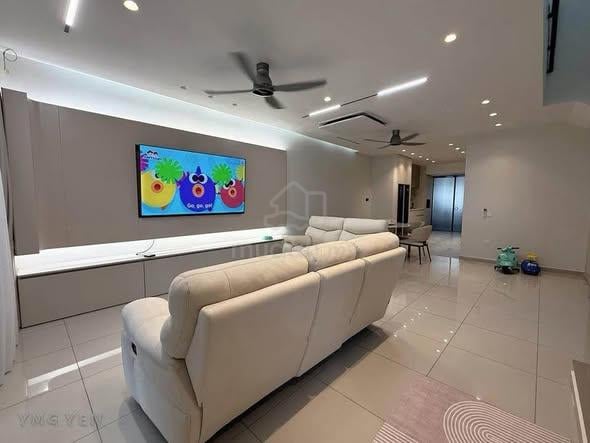 Nadira Bukit Raja Double Storey Fully Renovated Move In Condition 1